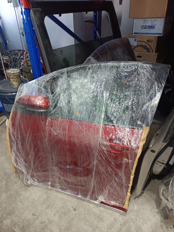 Toyota Prius Door Left Side 2016