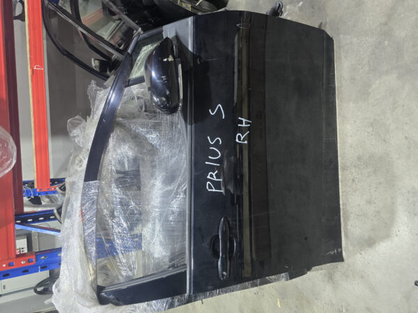 Toyota Prius Door RH